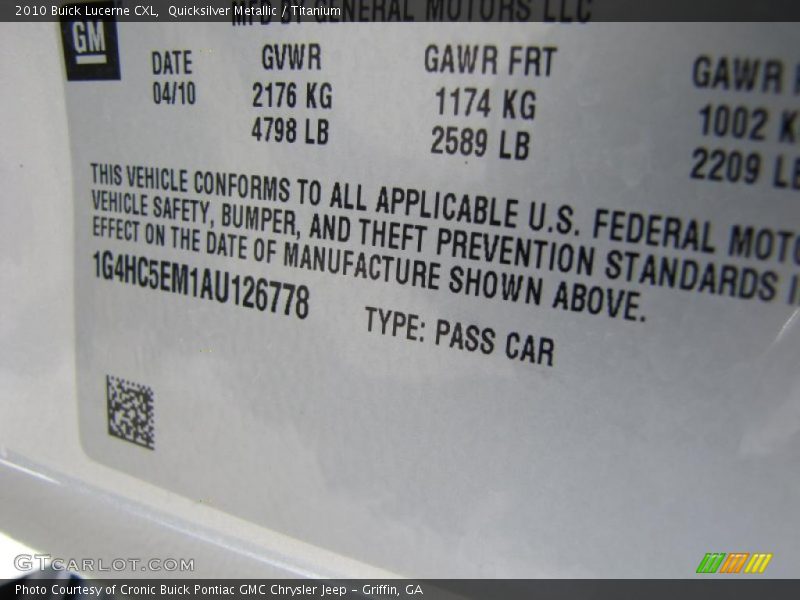 Quicksilver Metallic / Titanium 2010 Buick Lucerne CXL