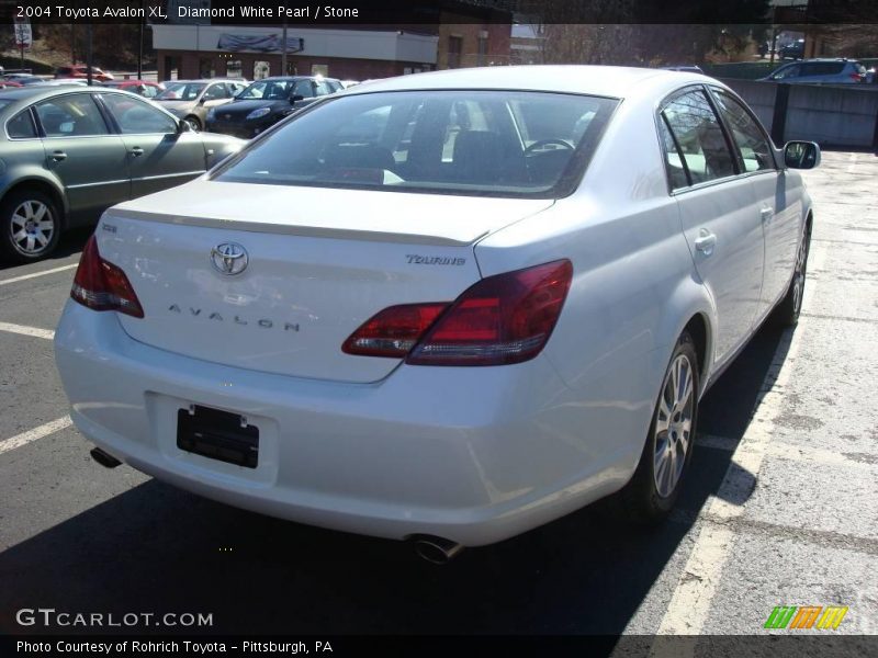 Diamond White Pearl / Stone 2004 Toyota Avalon XL