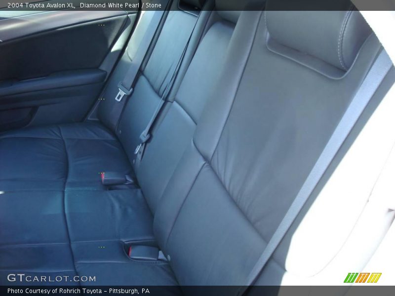 Diamond White Pearl / Stone 2004 Toyota Avalon XL