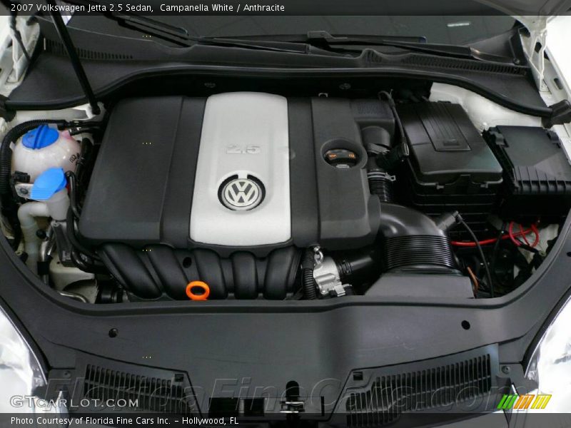 Campanella White / Anthracite 2007 Volkswagen Jetta 2.5 Sedan