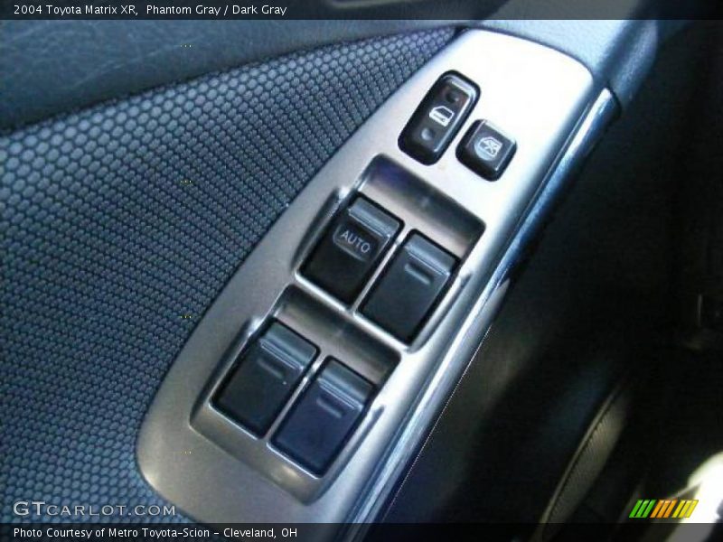 Phantom Gray / Dark Gray 2004 Toyota Matrix XR