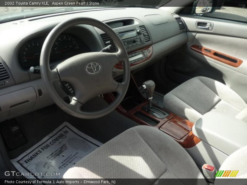 Aspen Green Pearl / Stone 2002 Toyota Camry XLE