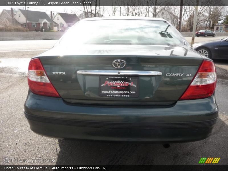 Aspen Green Pearl / Stone 2002 Toyota Camry XLE