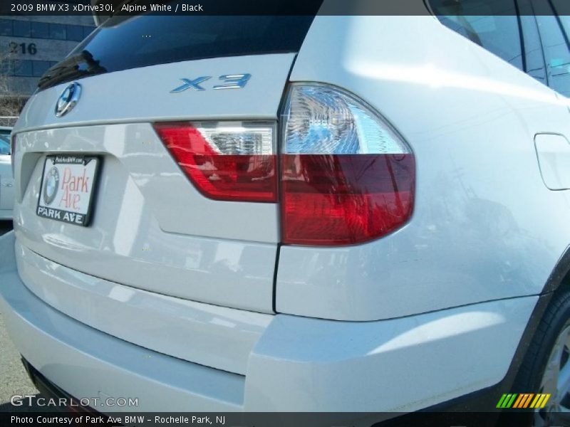 Alpine White / Black 2009 BMW X3 xDrive30i