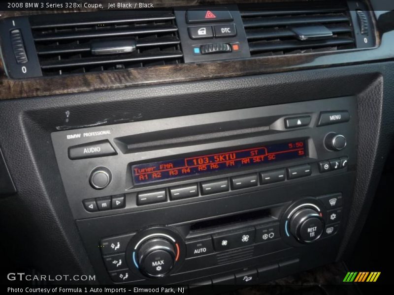 Controls of 2008 3 Series 328xi Coupe