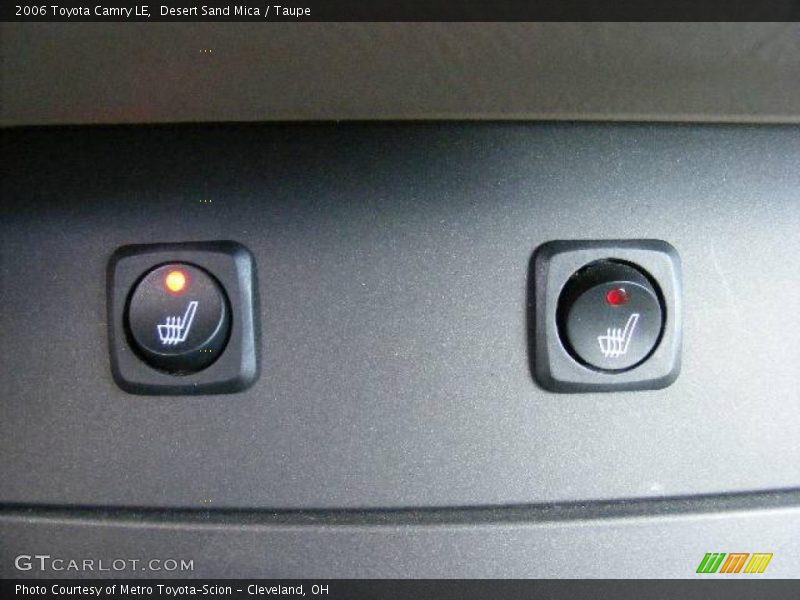 Desert Sand Mica / Taupe 2006 Toyota Camry LE