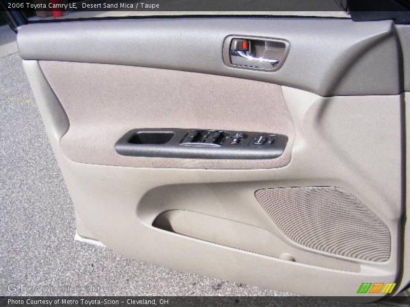 Desert Sand Mica / Taupe 2006 Toyota Camry LE