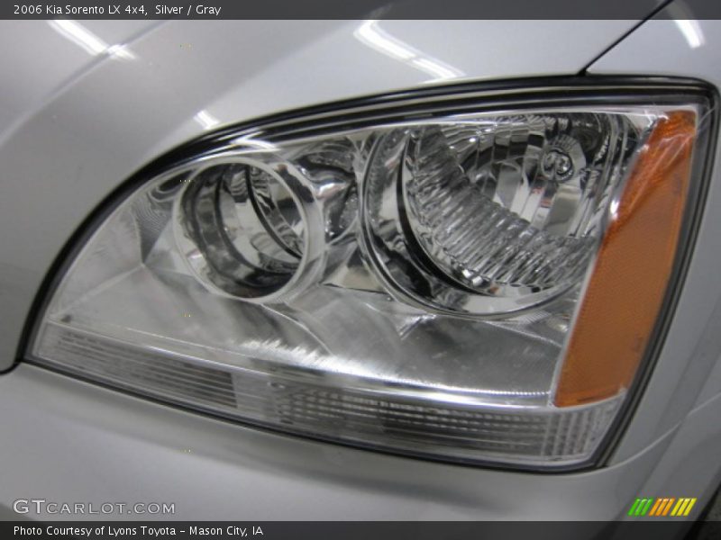 Silver / Gray 2006 Kia Sorento LX 4x4