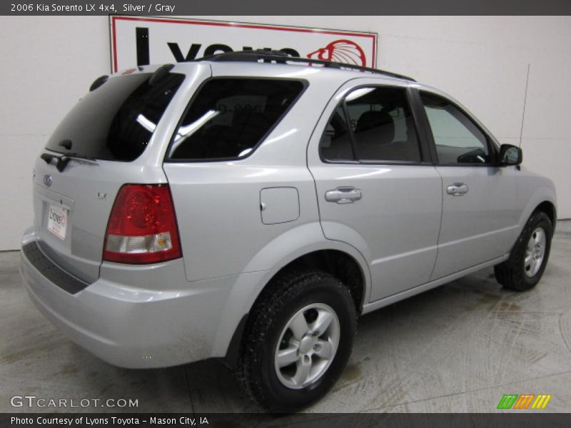 Silver / Gray 2006 Kia Sorento LX 4x4