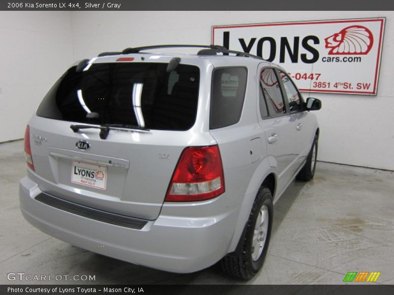 Silver / Gray 2006 Kia Sorento LX 4x4