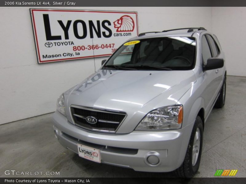 Silver / Gray 2006 Kia Sorento LX 4x4