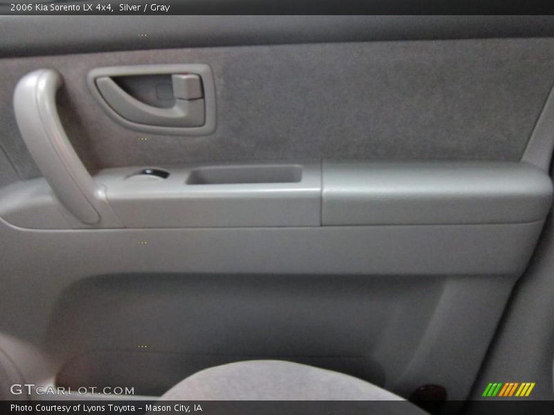 Silver / Gray 2006 Kia Sorento LX 4x4