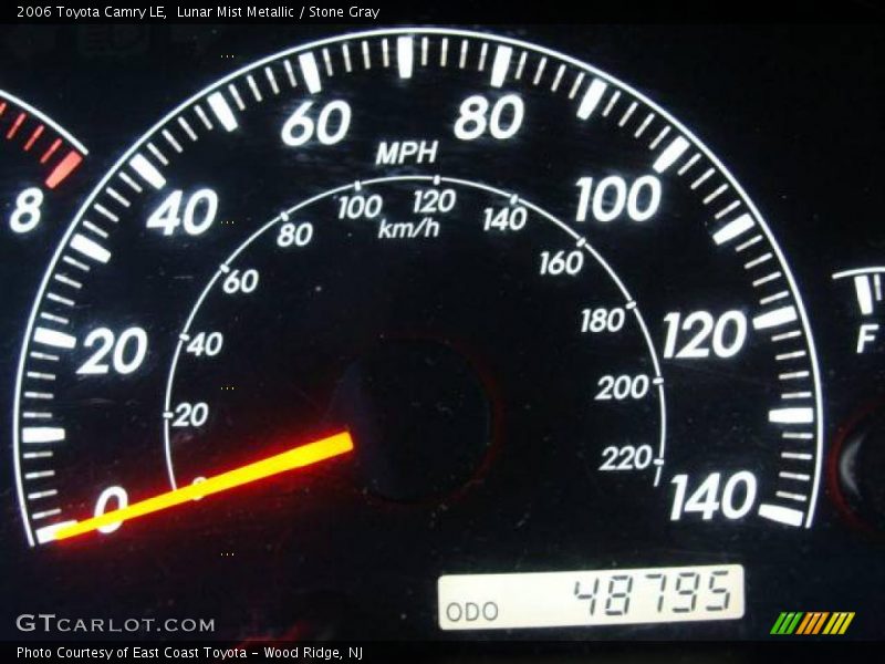 Lunar Mist Metallic / Stone Gray 2006 Toyota Camry LE