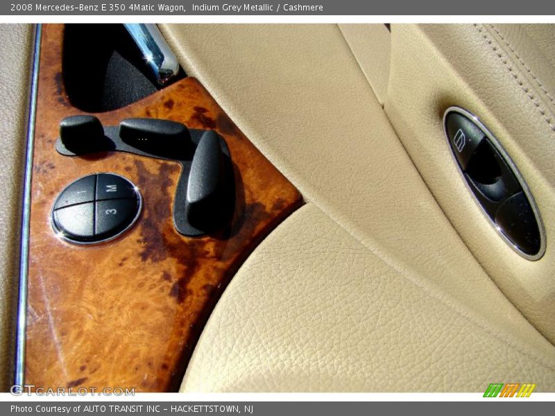 Controls of 2008 E 350 4Matic Wagon