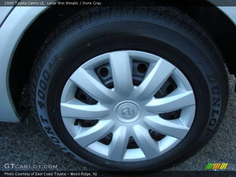 Lunar Mist Metallic / Stone Gray 2006 Toyota Camry LE
