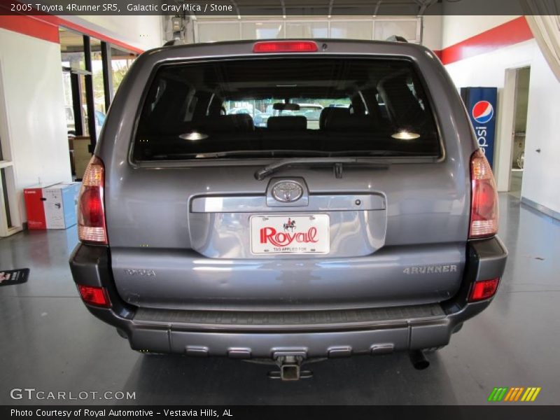 Galactic Gray Mica / Stone 2005 Toyota 4Runner SR5