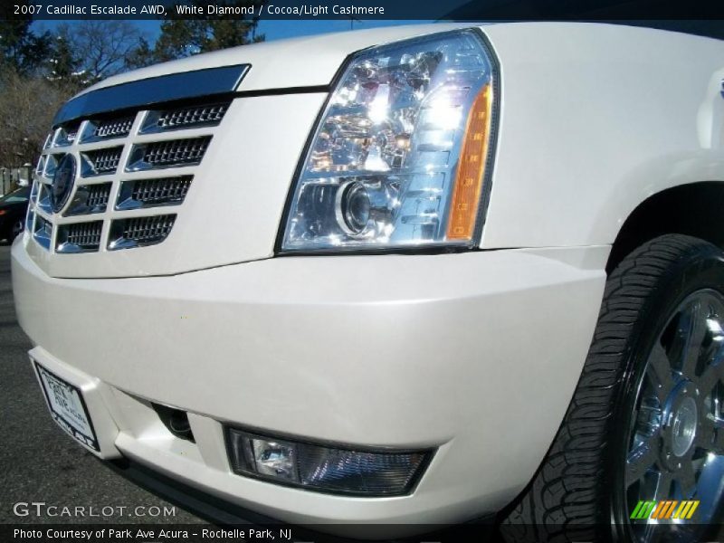 White Diamond / Cocoa/Light Cashmere 2007 Cadillac Escalade AWD