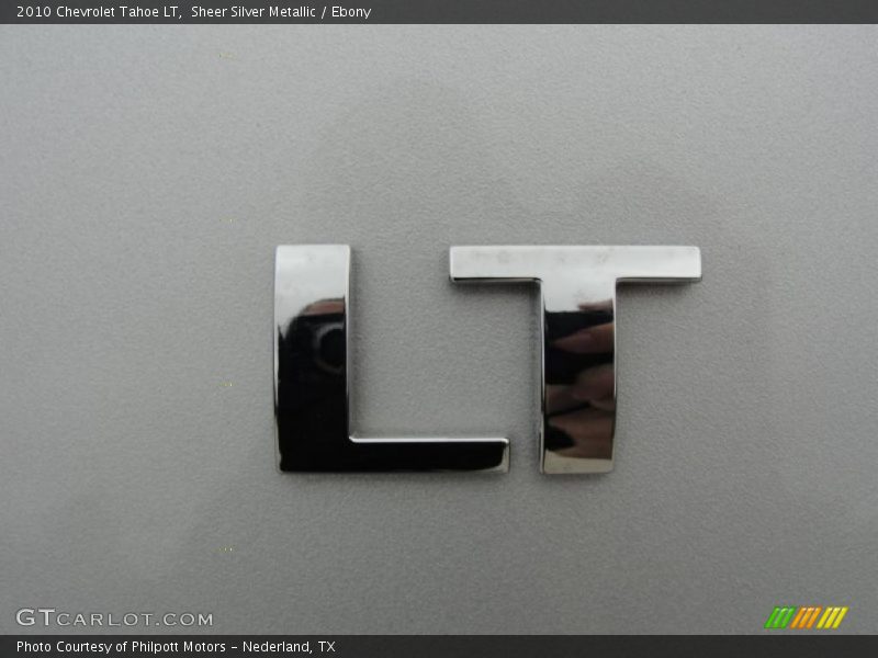 Sheer Silver Metallic / Ebony 2010 Chevrolet Tahoe LT