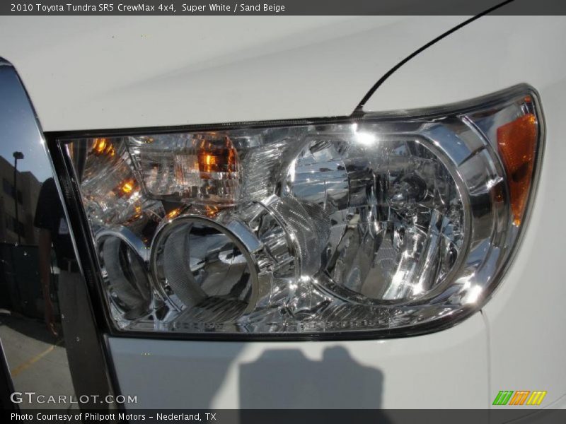 Super White / Sand Beige 2010 Toyota Tundra SR5 CrewMax 4x4