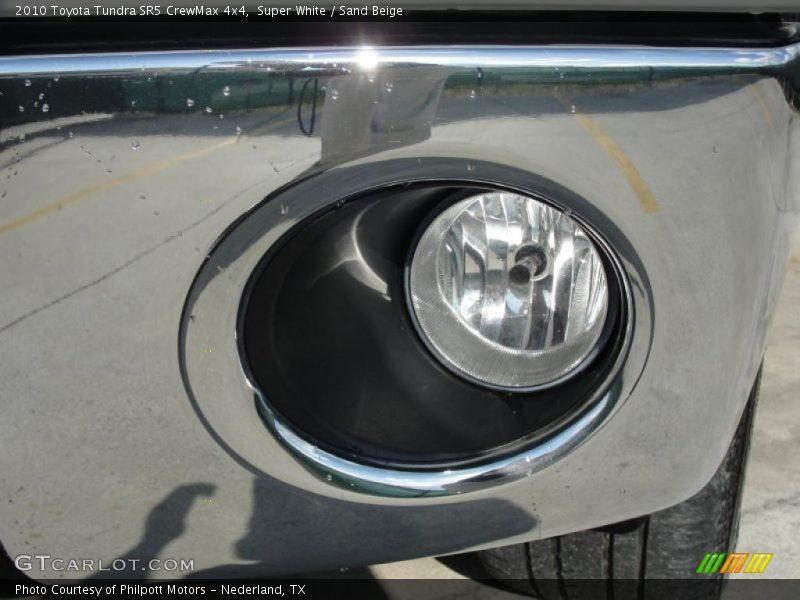 Super White / Sand Beige 2010 Toyota Tundra SR5 CrewMax 4x4