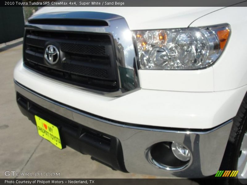 Super White / Sand Beige 2010 Toyota Tundra SR5 CrewMax 4x4