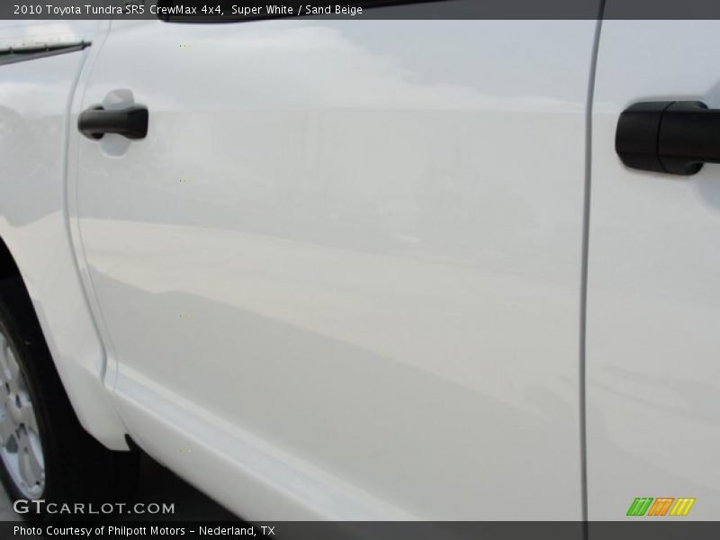 Super White / Sand Beige 2010 Toyota Tundra SR5 CrewMax 4x4
