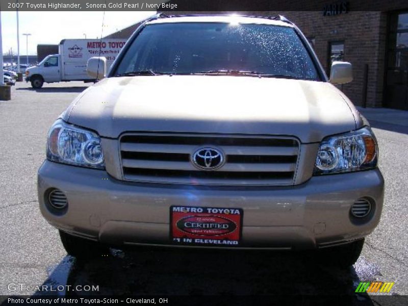 Sonora Gold Pearl / Ivory Beige 2007 Toyota Highlander