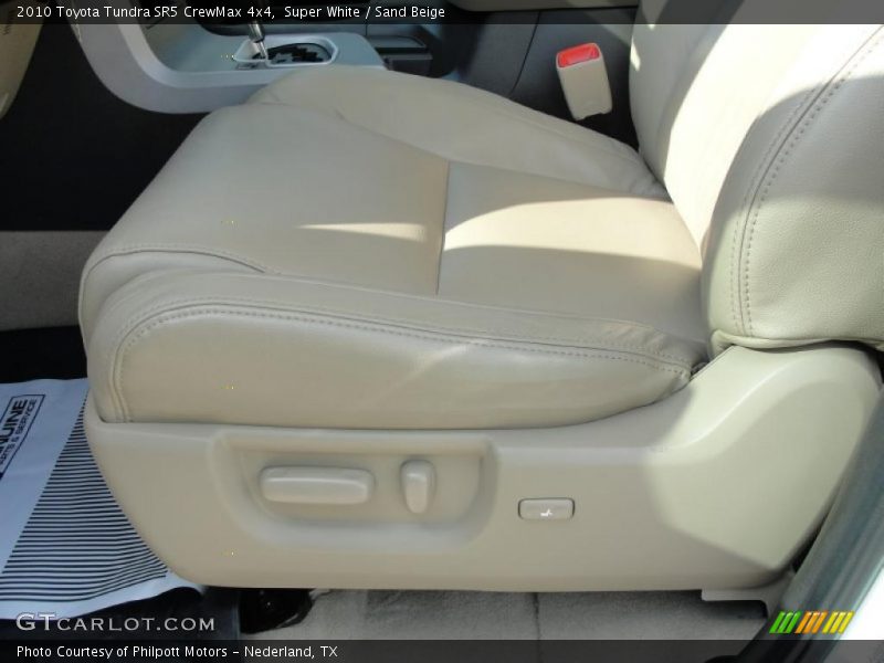 Super White / Sand Beige 2010 Toyota Tundra SR5 CrewMax 4x4