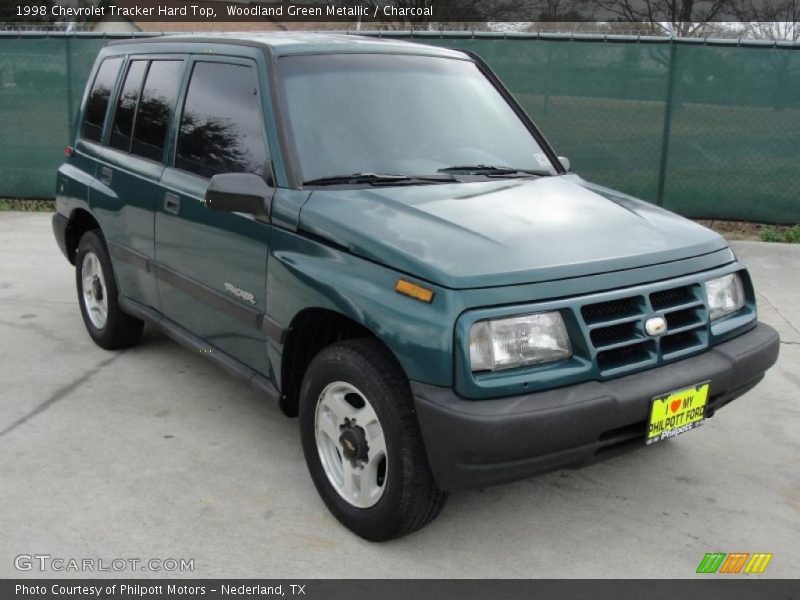 Front 3/4 View of 1998 Tracker Hard Top