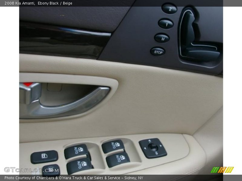 Ebony Black / Beige 2008 Kia Amanti
