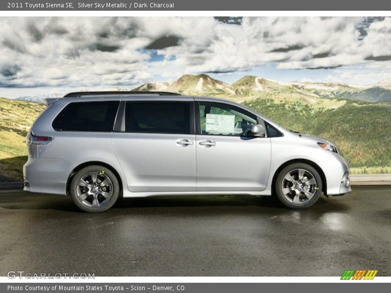  2011 Sienna SE Silver Sky Metallic