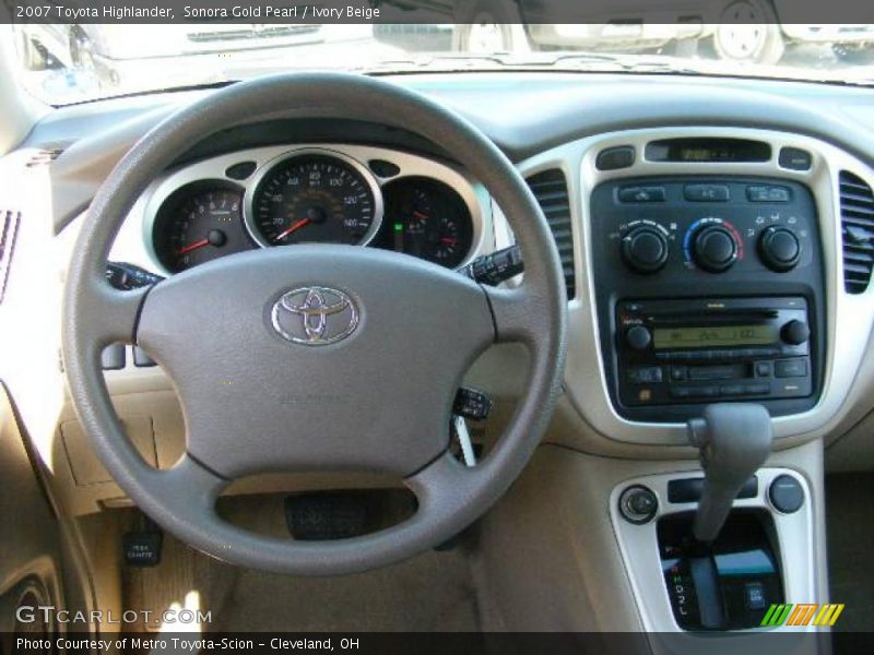 Sonora Gold Pearl / Ivory Beige 2007 Toyota Highlander