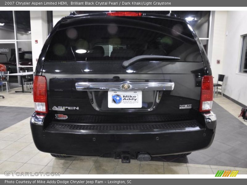 Brilliant Black Crystal Pearl / Dark Khaki/Light Graystone 2007 Chrysler Aspen Limited HEMI