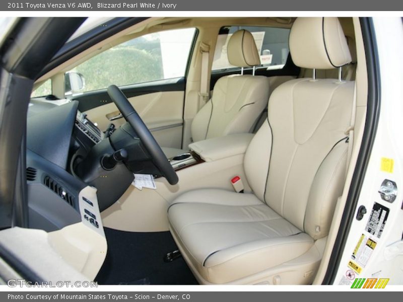  2011 Venza V6 AWD Ivory Interior