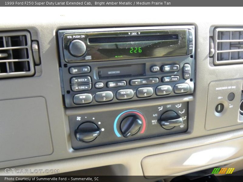 Controls of 1999 F250 Super Duty Lariat Extended Cab