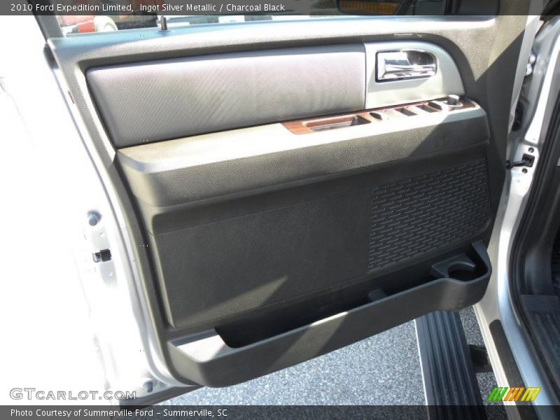 Ingot Silver Metallic / Charcoal Black 2010 Ford Expedition Limited