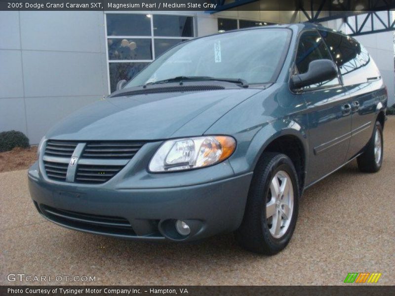 Magnesium Pearl / Medium Slate Gray 2005 Dodge Grand Caravan SXT