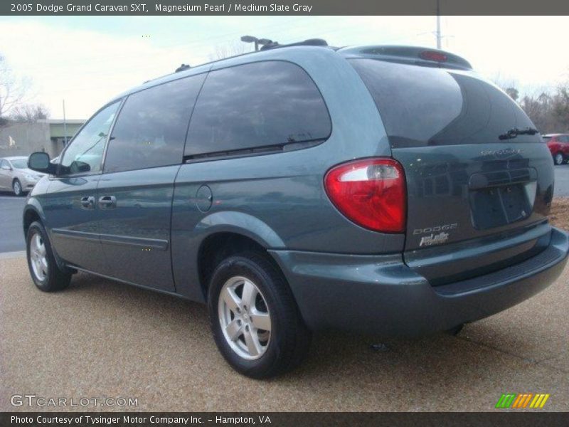 Magnesium Pearl / Medium Slate Gray 2005 Dodge Grand Caravan SXT