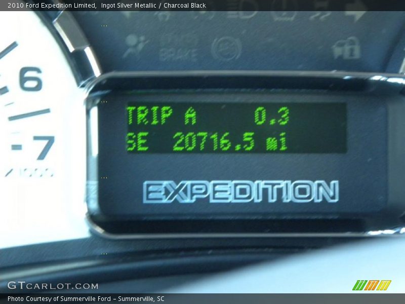 Ingot Silver Metallic / Charcoal Black 2010 Ford Expedition Limited