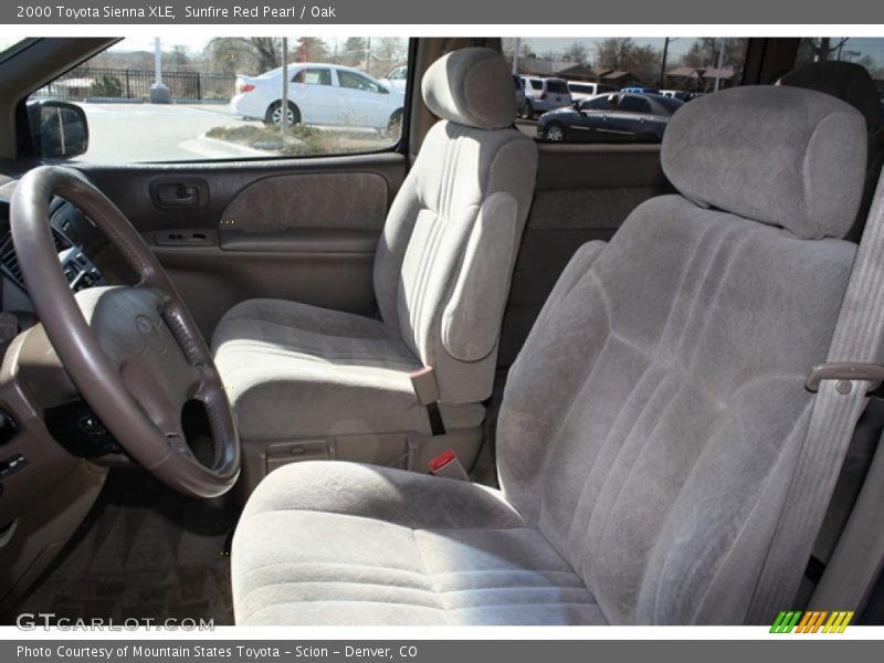 Sunfire Red Pearl / Oak 2000 Toyota Sienna XLE