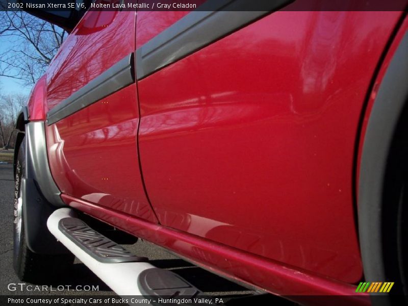 Molten Lava Metallic / Gray Celadon 2002 Nissan Xterra SE V6