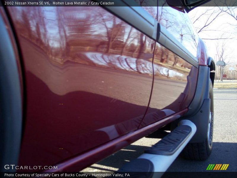 Molten Lava Metallic / Gray Celadon 2002 Nissan Xterra SE V6