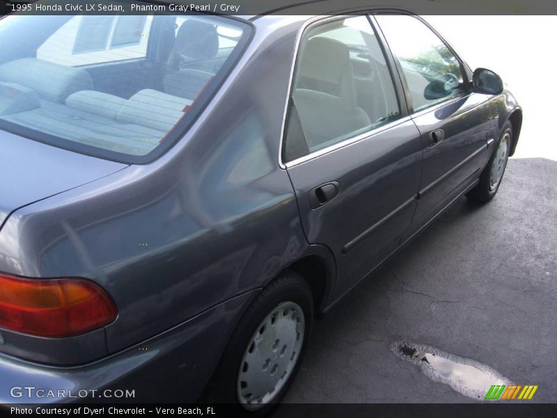 Phantom Gray Pearl / Grey 1995 Honda Civic LX Sedan