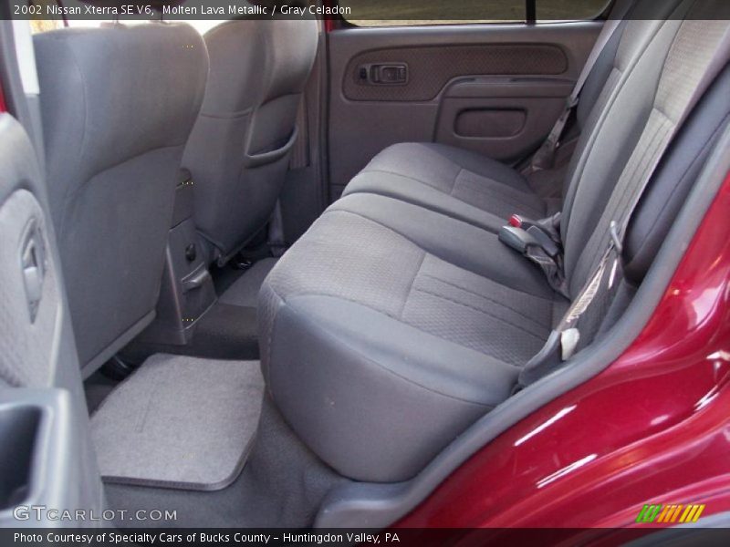 Molten Lava Metallic / Gray Celadon 2002 Nissan Xterra SE V6