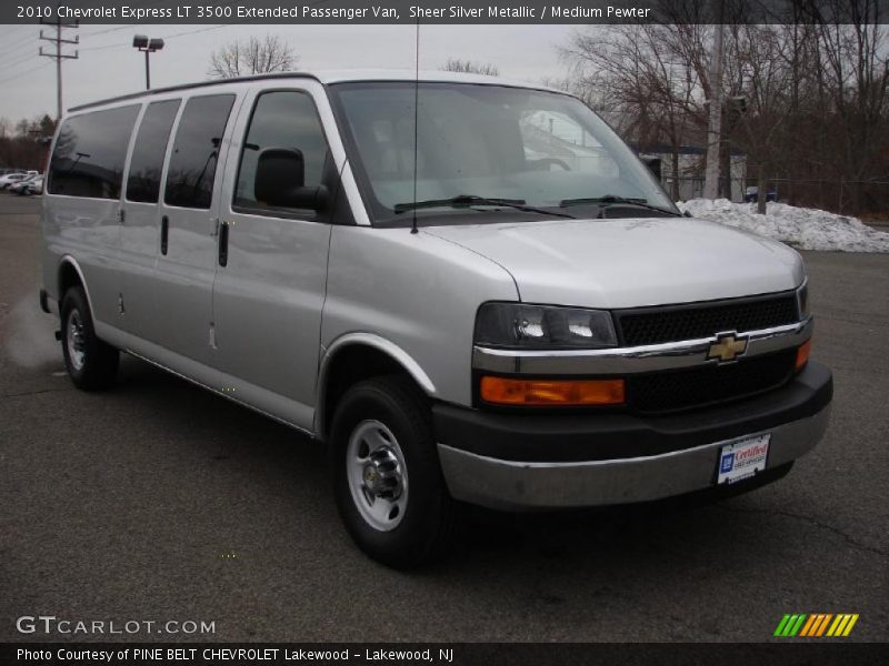 Front 3/4 View of 2010 Express LT 3500 Extended Passenger Van