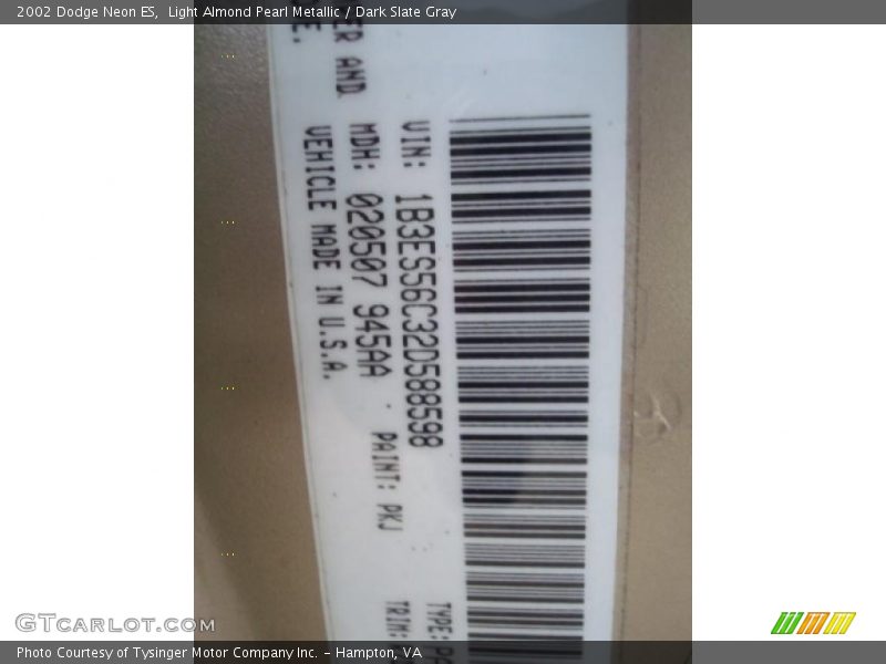 Light Almond Pearl Metallic / Dark Slate Gray 2002 Dodge Neon ES