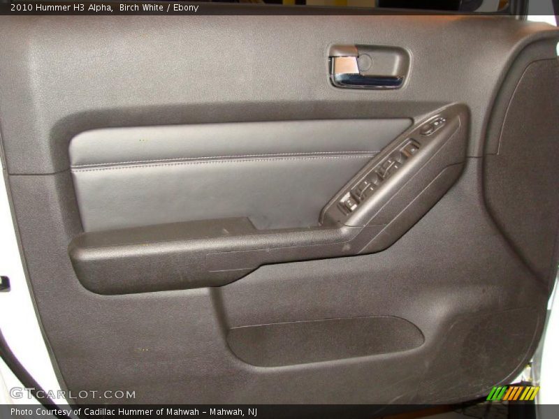 Birch White / Ebony 2010 Hummer H3 Alpha