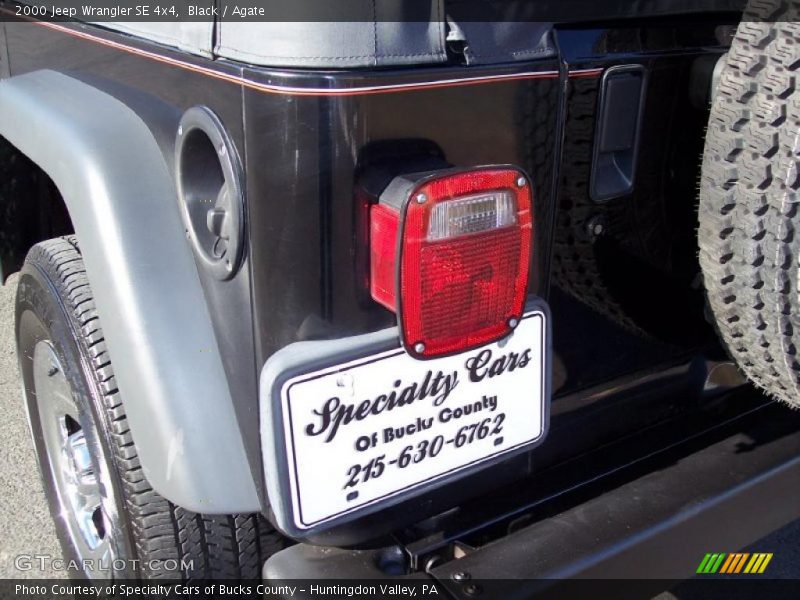 Black / Agate 2000 Jeep Wrangler SE 4x4