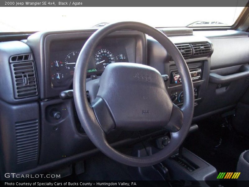  2000 Wrangler SE 4x4 Steering Wheel