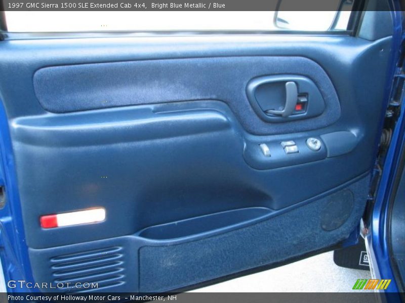 Door Panel of 1997 Sierra 1500 SLE Extended Cab 4x4